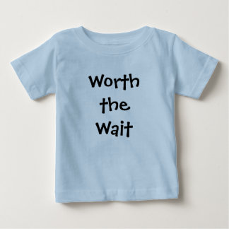 Värd den väntanbaby-/småbarnT-tröja Tee Shirt