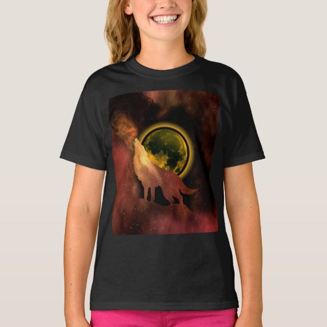 VARG HOWLING IN RACE MÅNE GALAXY T-Shirt (Framsida)