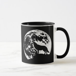 Varg Howling Silhouetted mot en hel måne Mugg