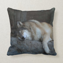 Varg Lodge Pillow