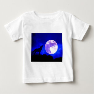 Varg som ylar mot månen tee shirt