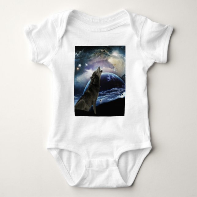 Varg vid måne t shirt (Framsida)