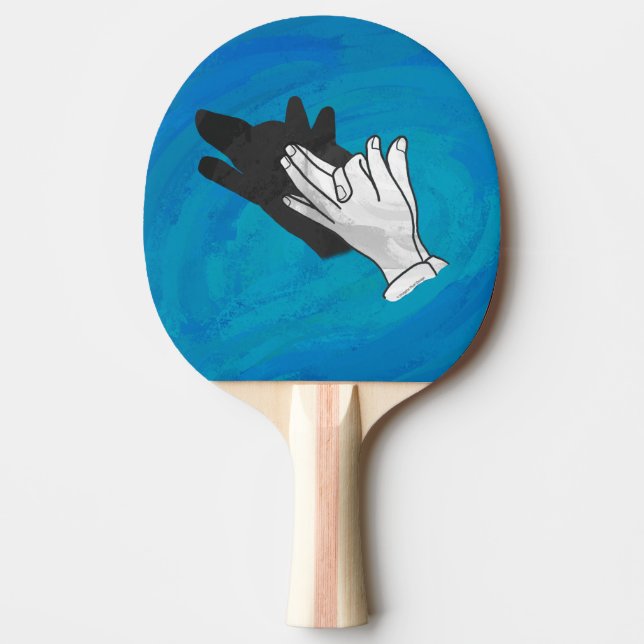 Vargens skugga på blå pingisracket (Framsidan)