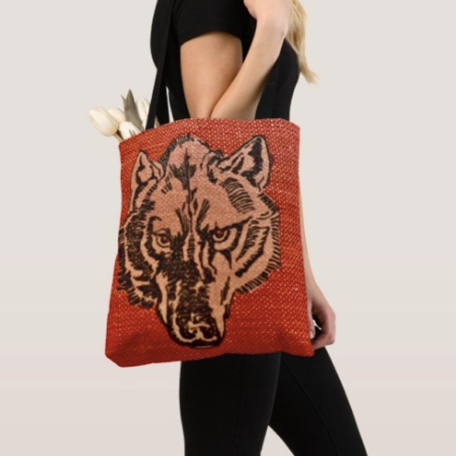 Varghuvud på röd tygkasse (Wolf Head on Red  Design Travel Tote Bag, laminated  for extra support. Made in USA. )