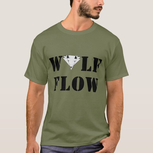 VARGTRÖJA av Approachable Wolf  T Shirt (Framsida)