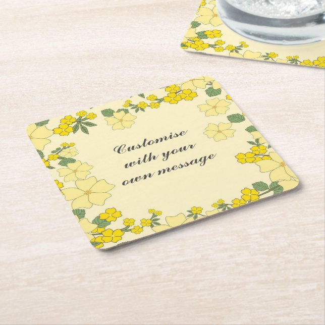 Vårgul blomsterdesign med anpassad text underlägg papper kvadrat (Vinklad)