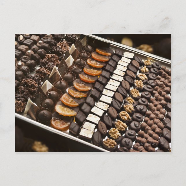 Variation i Artisanal Chocolate Pralines Vykort (Framsida)
