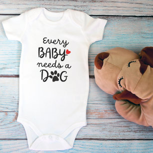 Varje Baby behöver en Hund Cute Djurälskares T Shirt
