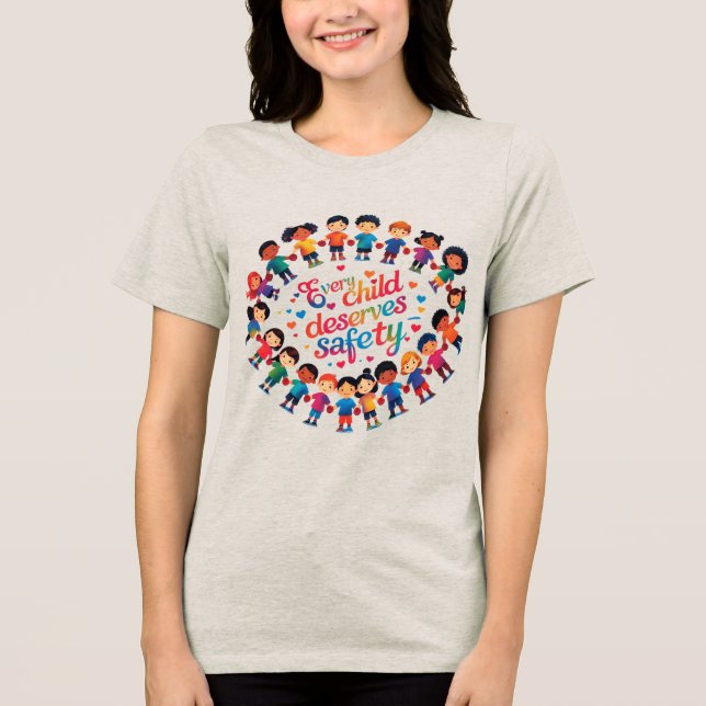 "Varje Barn Förtjänar Trygghet" Barnens Röst  T Shirt (Framsida)