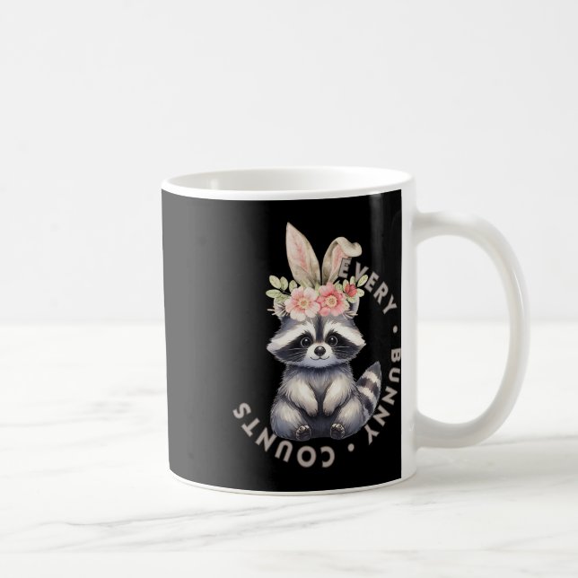 Varje Bunny Counts - Raccoon Sticker Kaffemugg (Höger)
