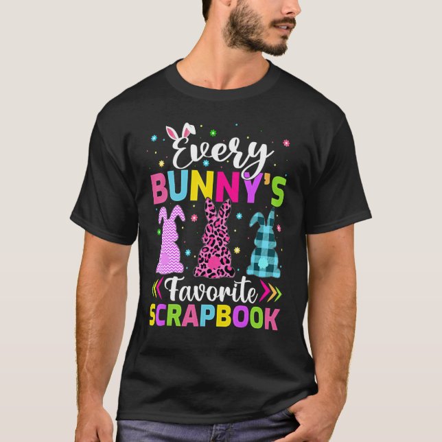 Varje Bunnys favoritskrapbok Påsk T Shirt (Framsida)