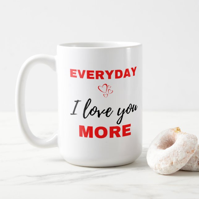 Varje Dag Älskar Jag Dig Mer Svart Kaffemugg (Med munk)