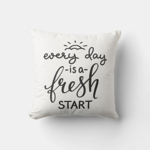 Varje dag är en nystart-inspirationsteckning kudde