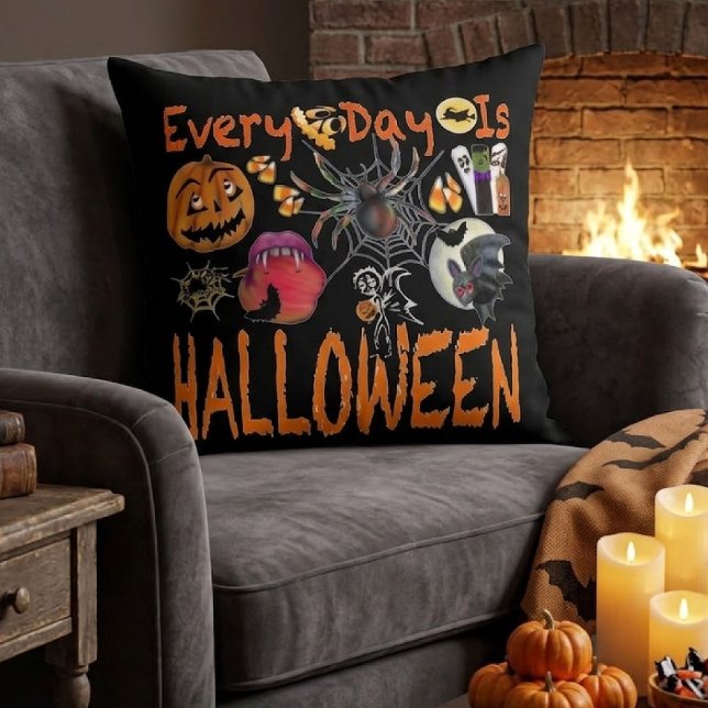 Varje Dag Är Halloween Kudde (Skapare uppladdad)