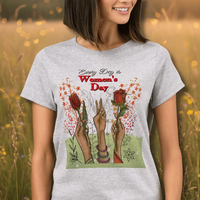 Varje Dag är Kvinnodagen Handmålad Blomma  T Shirt (Every Day is Women's Day Hand-Painted Floral T-Shirt)