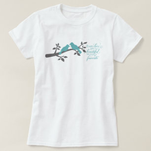 Varje Kärlek-historia är vacker typografi Tee