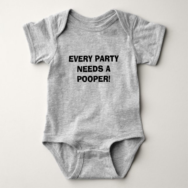 VARJE PARTY BEHÖVER EN POPER! TEE SHIRT (Framsida)
