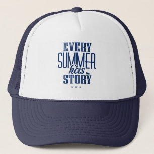 Varje sommar har det en textdesign keps