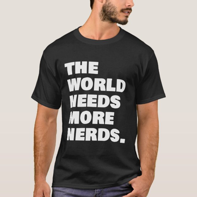 Världen behöver fler resurser t shirt (Framsida)
