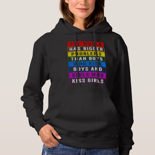 Världen Har Större Problem Än Gay Lesbisk LGB T Shirt (Framsida)