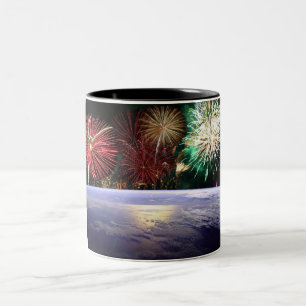 Världen och Fireworks Två-Tonad Mugg