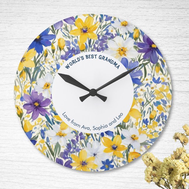 Världens Bästa Mormor Personlig Fin Blomma Stor Klocka (A customisable wall clock with 'World's Best Grandma' caption and pretty Spring floral design)