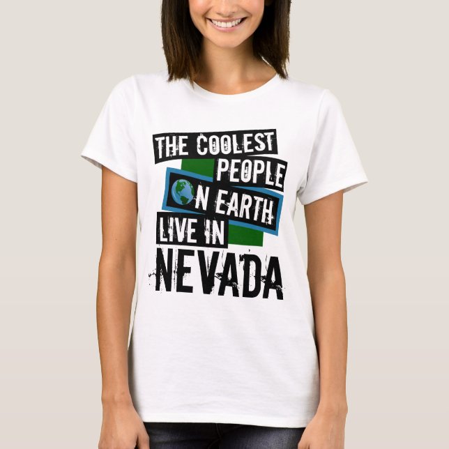 Världens kallaste folk bor i Nevada T-shirt (Framsida)