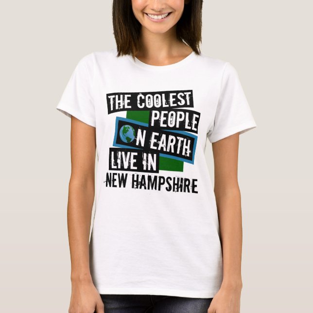 Världens kallaste folk bor i New Hampshire Tee Shirt (Framsida)