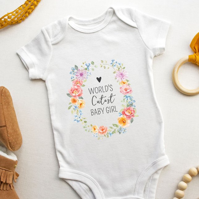 Världens sötaste bebis-flicka Citat Färgrik Blomma T Shirt (Skapare uppladdad)