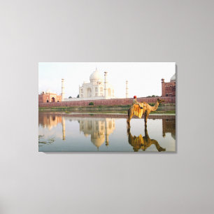 Världsberömda Taj Mahal tempelbegravningsplats vid Canvastryck
