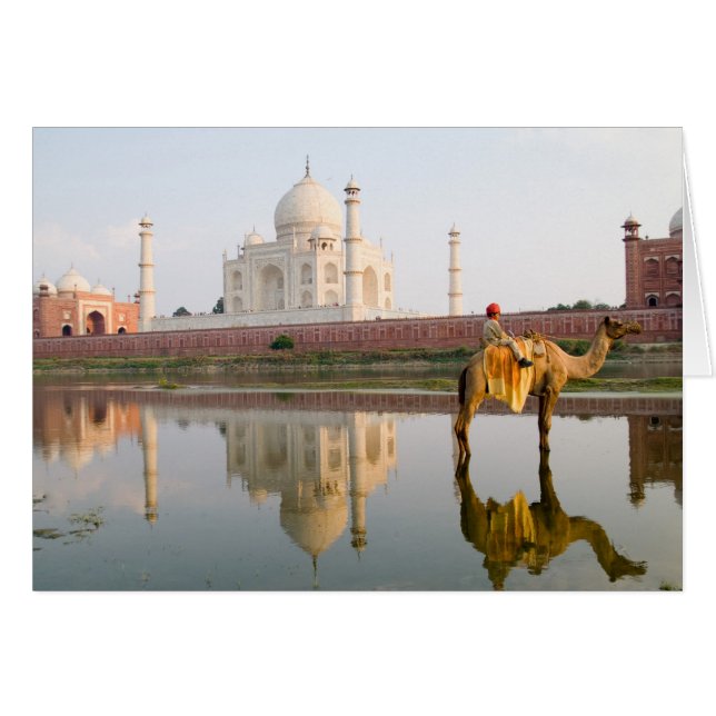 Världsberömda Taj Mahal tempelbegravningsplats vid Hälsningskort (Framsidan Horizontal)