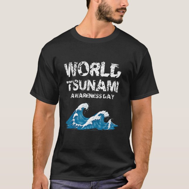Världsdagen för medvetenheten om tsunamin i FN T Shirt (Framsida)