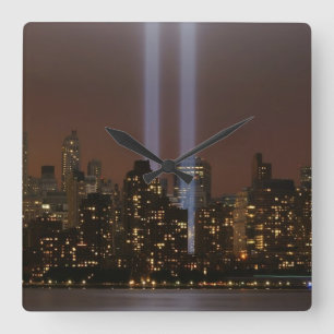 Världshandel centrerar tribute i ljust i New York Fyrkantig Klocka