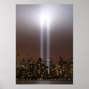 Världshandel centrerar tribute i ljust i New York. Poster