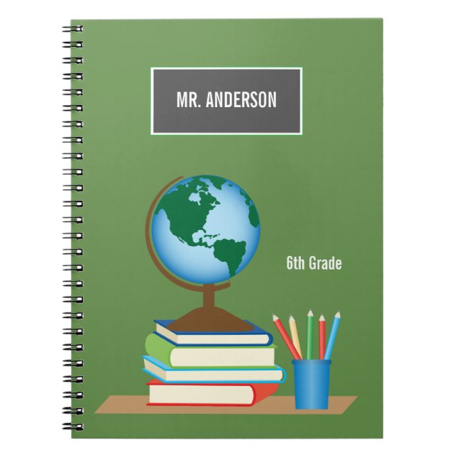 Världsjordklot på bunt av bokpersonliglärare anteckningsbok med spiral (Framsidan)