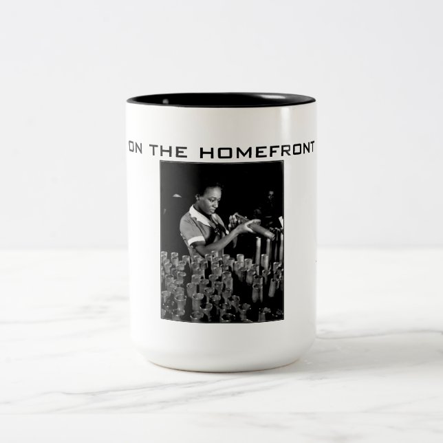 Världskrig II - på Homefront Beverage Mugg (Center)