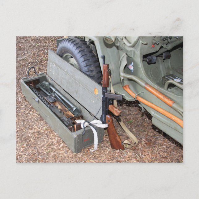 världskrig II Vapen och sats av en Jeep Vykort (Framsida)