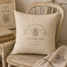 Varm Beige Vintage Fransk Lantlig Gravyr Biet Kudde