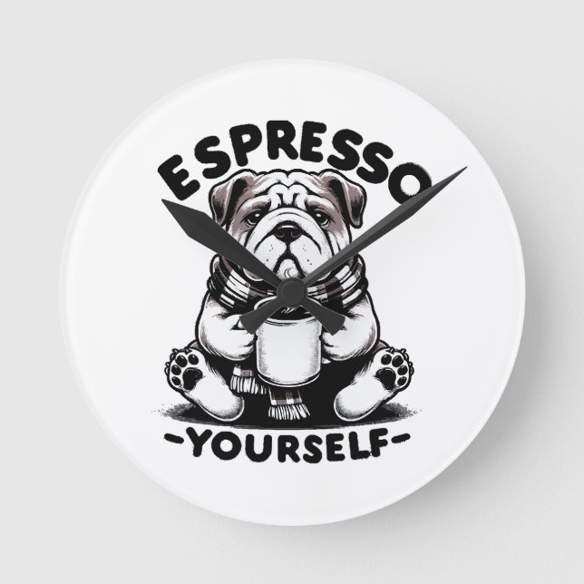 Varm Espresso Bulldog Rund Klocka (Framsida)