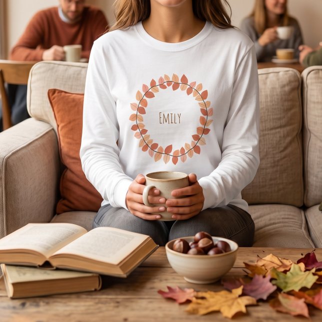Varm Höstbladskrans Namndesign T Shirt (Warm Autumn Leaf Wreath Name Design T-Shirt
)