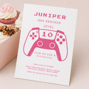 Varm rosa Level Up-spelarflickors födelsedagsfest Inbjudningar