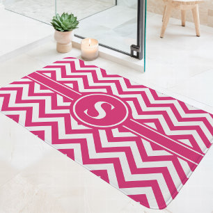 Varm Rosa Och Vit Chevron Monogram Badrumsmatta