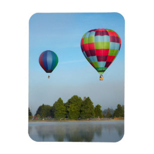 Varmt luftballonger över en sjö, NZ Magnet