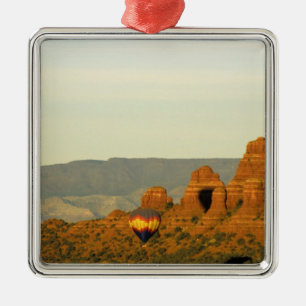 Varmt luftballonger vid Sedona, Arizona, USA. Julgransprydnad Metall