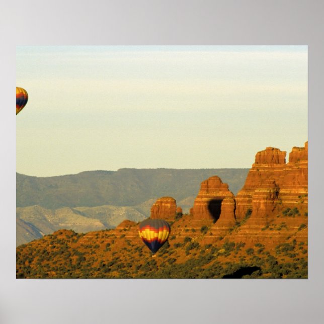 Varmt luftballonger vid Sedona, Arizona, USA. Poster (Framsidan)