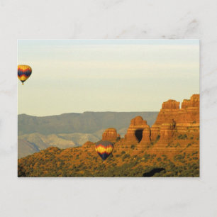 Varmt luftballonger vid Sedona, Arizona, USA. Vykort