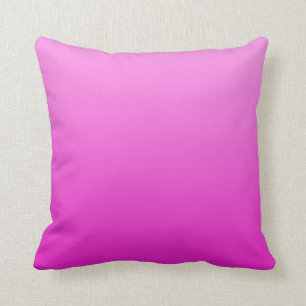 Varmt rosa doppad modern trendig dekoration kudde