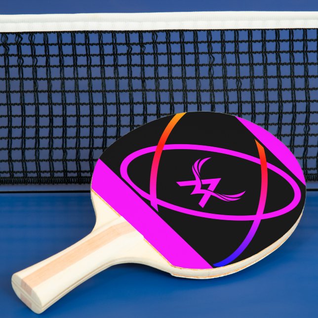 Varmt rosa svart geometrisk monogramdesign pingisracket (Insitu)