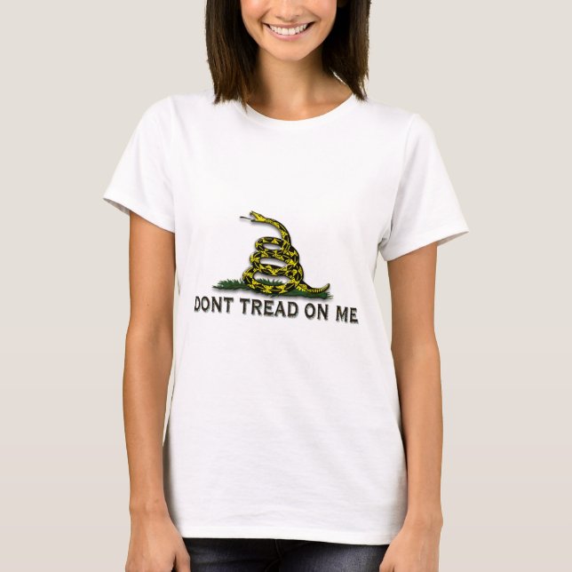VARNA "går inte på mig" FLAGGA Tee Shirt (Framsida)