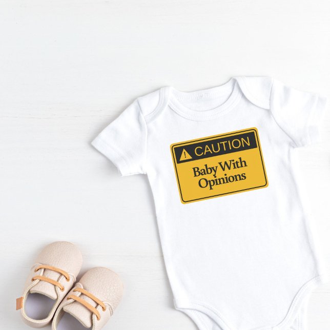 Varning: Baby med yttranden T Shirt (Caution: Baby with Opinions Baby Bodysuit)